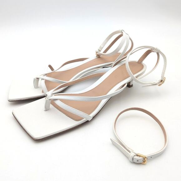 Bottega Veneta Stretch Ankle Strap Women's Sandal White Size US8 EU38 - Picture 4 of 12